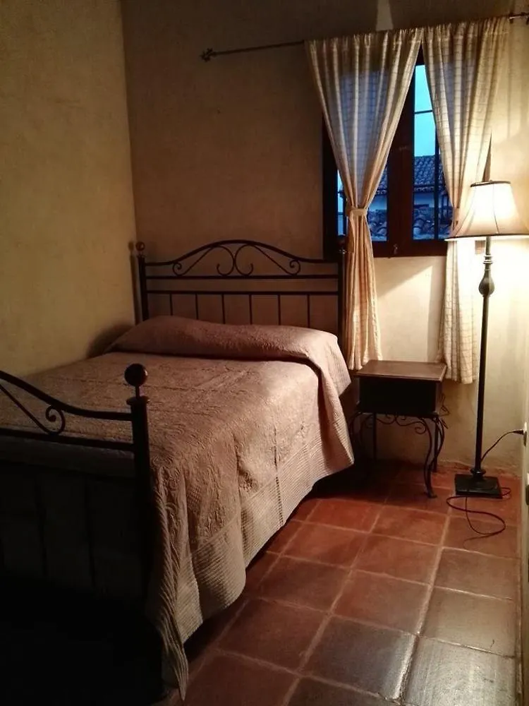 Las Iglesias Hotel Antigua
