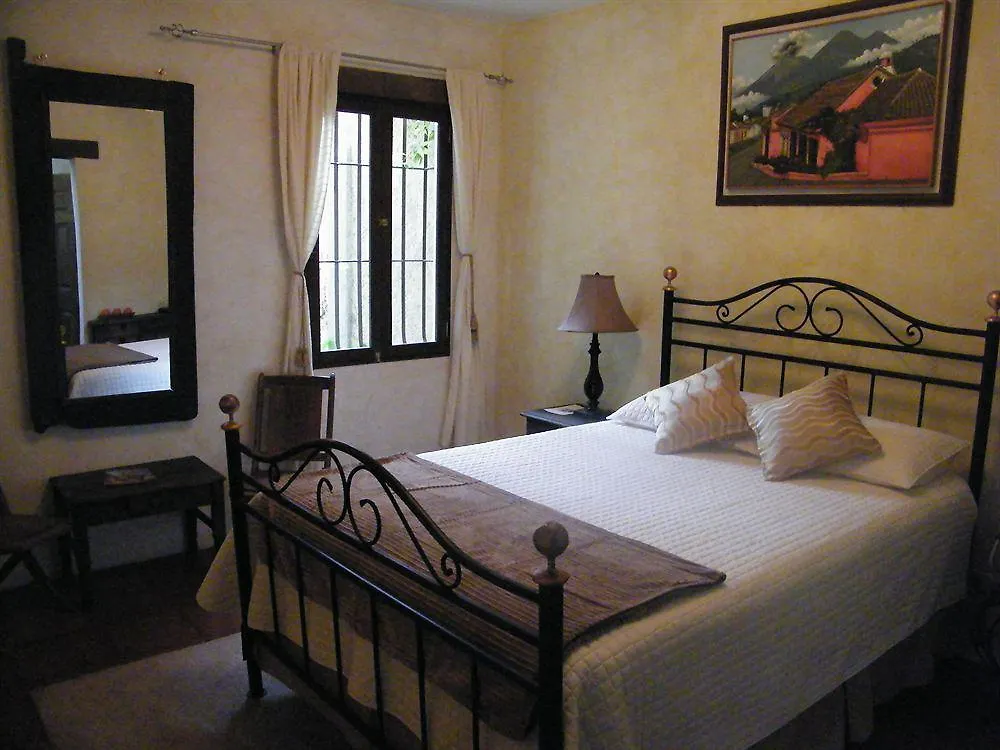 Las Iglesias Hotel Antigua