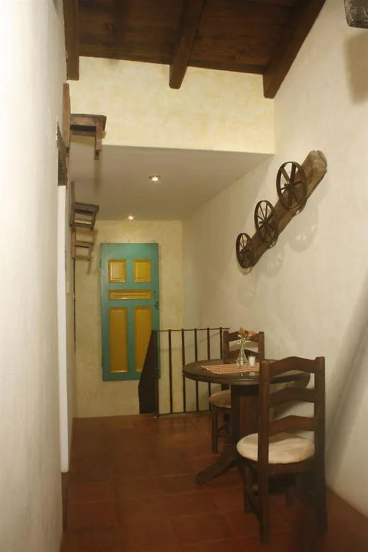 Las Iglesias Hotel Antigua