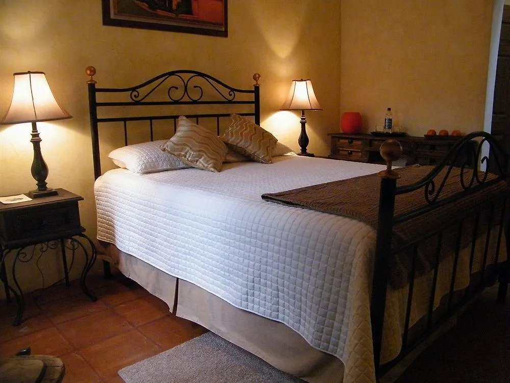 Las Iglesias Hotel Antigua